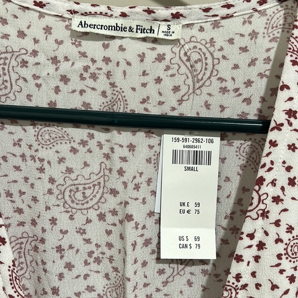 Abercrombie & Fitch long sleeve wrap around dress. NWT - Picture 2 of 2